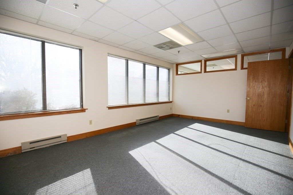 140 Park St, Attleboro, MA 02703